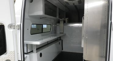 Fiber-optic-splicing-vehicles